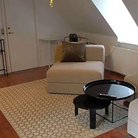 Fanobad Lavish Near 3*